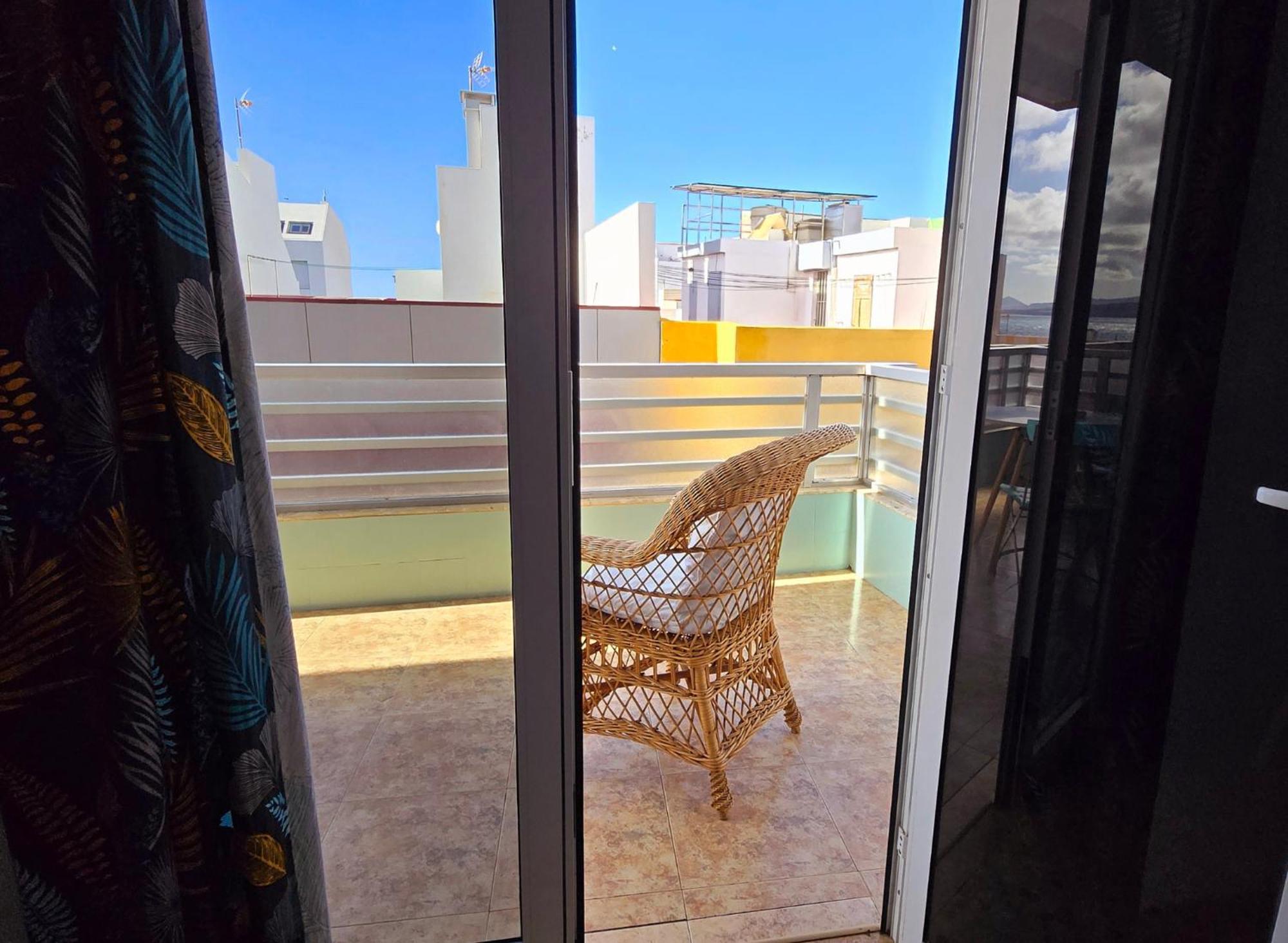 Casita Canaria Playa Beachfront Access & Lateral Ocean View With Terrace 라스팔마스 외부 사진