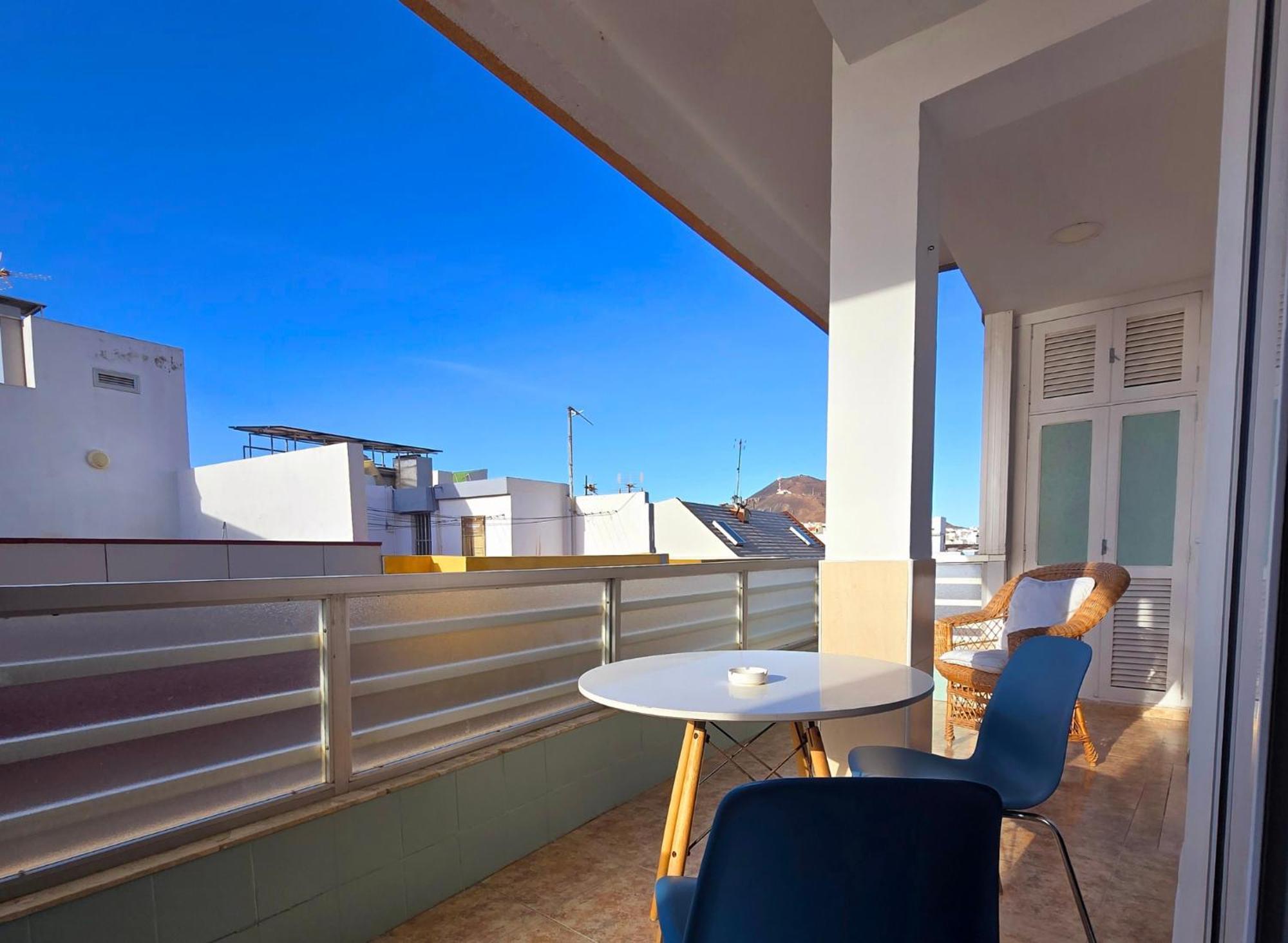 Casita Canaria Playa Beachfront Access & Lateral Ocean View With Terrace 라스팔마스 외부 사진