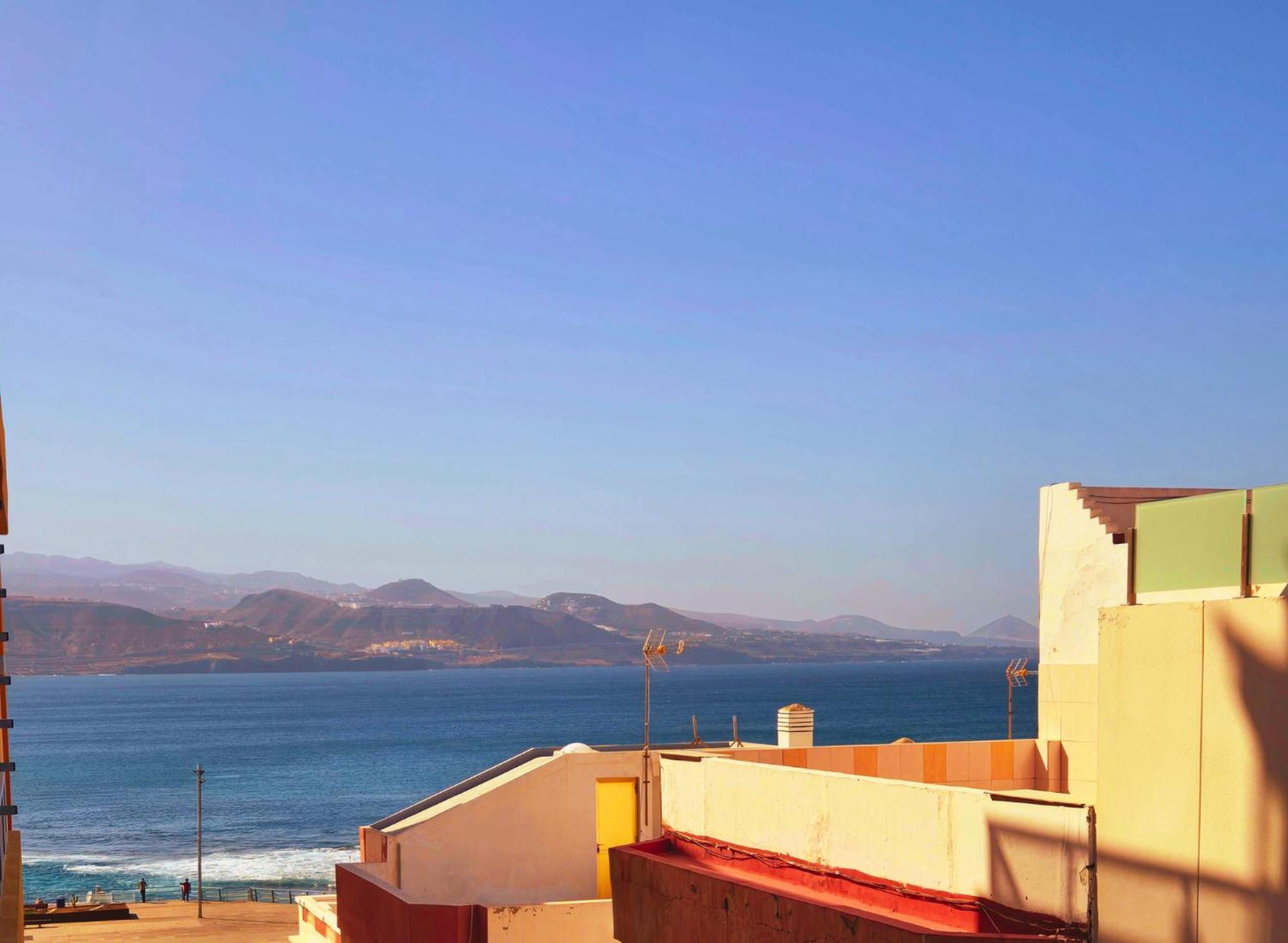 Casita Canaria Playa Beachfront Access & Lateral Ocean View With Terrace 라스팔마스 외부 사진