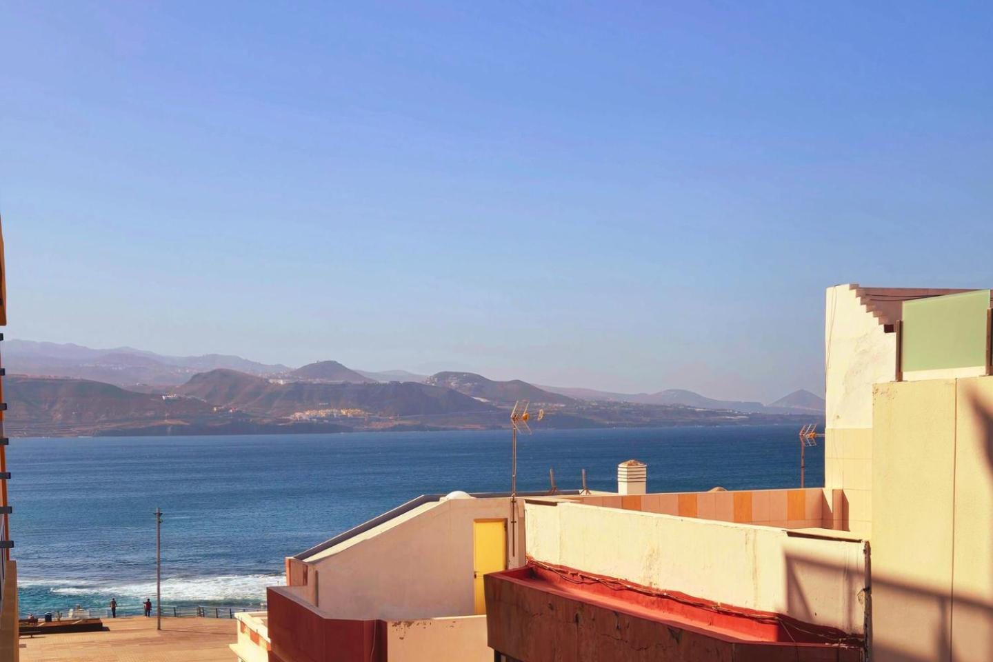 Casita Canaria Playa Beachfront Access & Lateral Ocean View With Terrace 라스팔마스 외부 사진